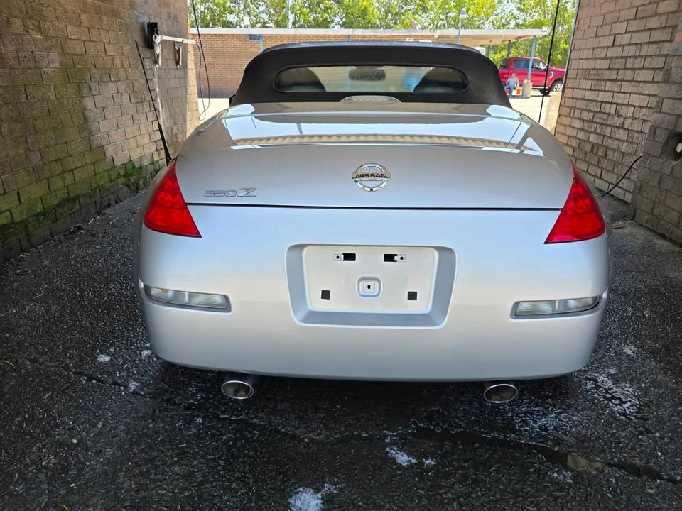2007 Nissan 350Z 5th Gen - Image 4 of 9