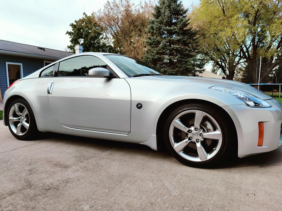 2007 Nissan 350Z 5th Gen - Image 23 of 31
