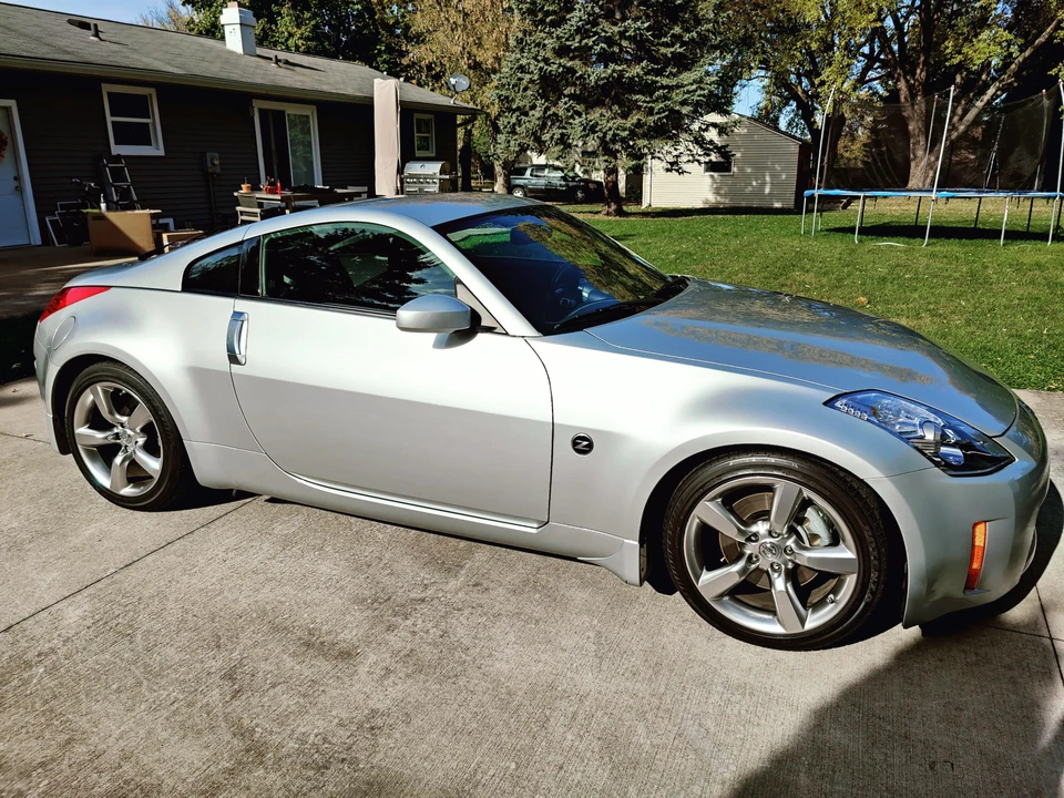 2007 Nissan 350Z 5th Gen - Image 21 of 31