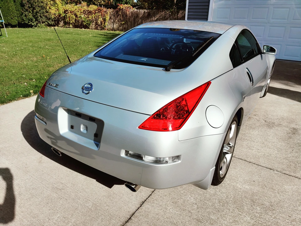 2007 Nissan 350Z 5th Gen - Image 18 of 31