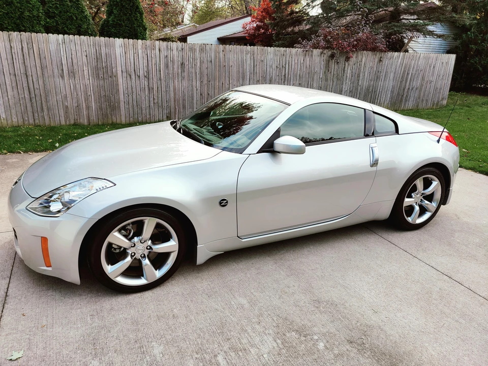 2007 Nissan 350Z 5th Gen - Image 9 of 31