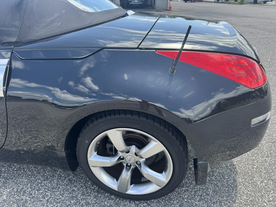 2007 Nissan 350Z 5th Gen - Image 25 of 31