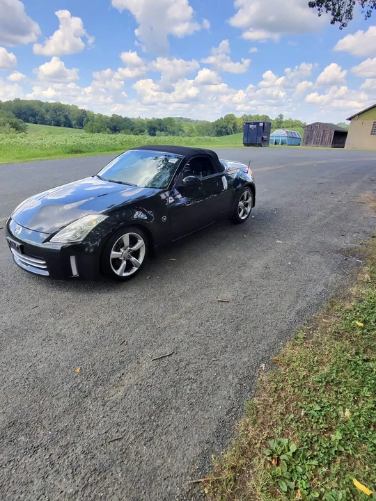 2007 Nissan 350Z 5th Gen - Image 2 of 31