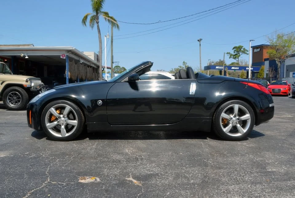 2007 Nissan 350Z 5th Gen - Image 2 of 13