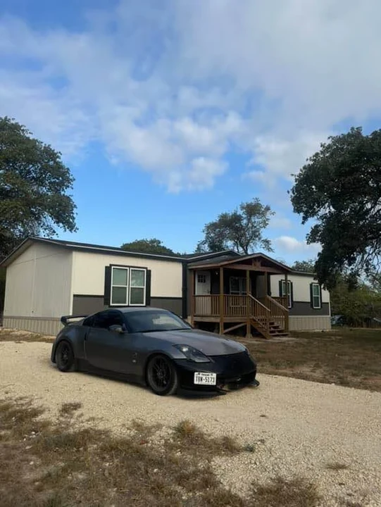 2007 Nissan 350Z 5th Gen - Image 3 of 4