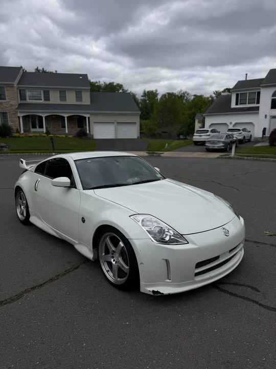 2007 Nissan 350Z 5th Gen - Image 3 of 11