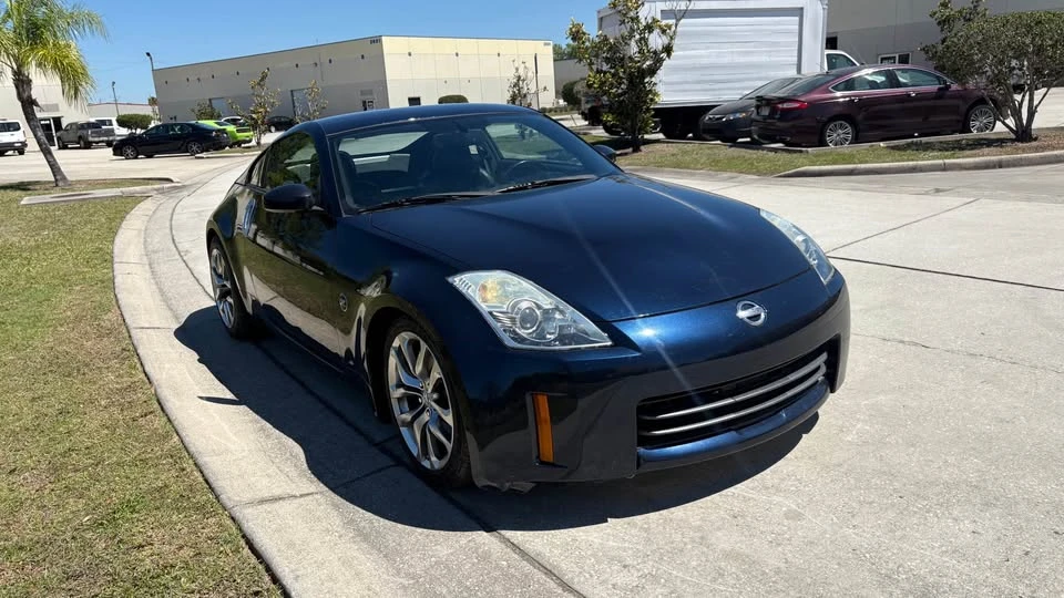 2007 Nissan 350Z 5th Gen - Image 2 of 12