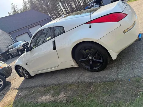 2007 Nissan 350z HR