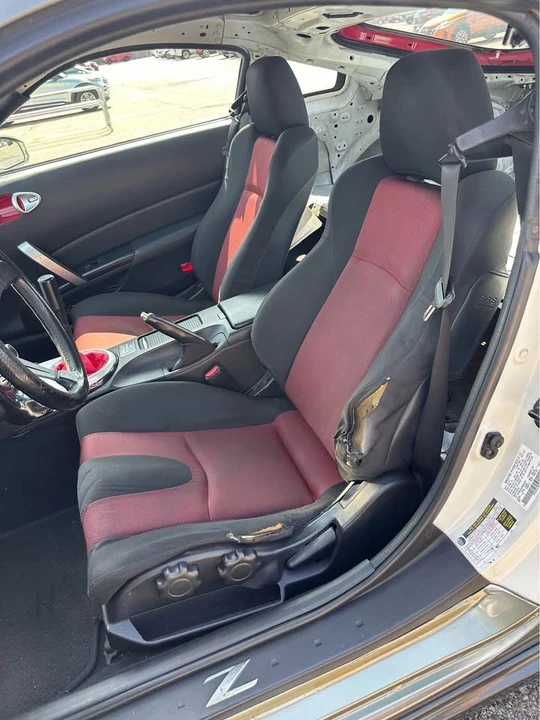 2007 Nissan 350Z 5th Gen - Image 14 of 19