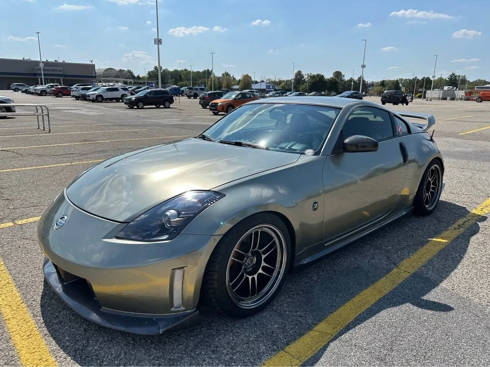 2007 Nissan 350Z 5th Gen - Image 2 of 19
