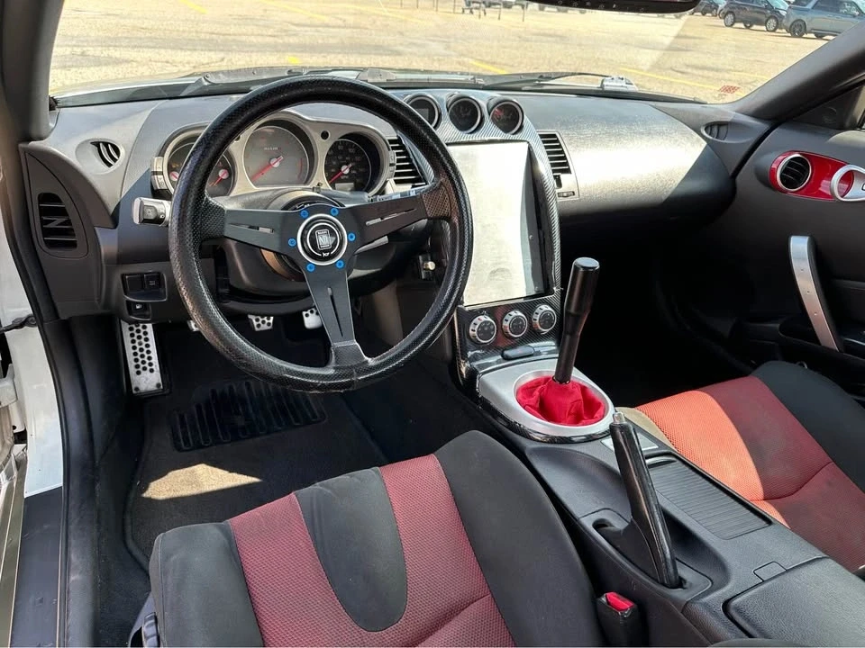 2007 Nissan 350Z 5th Gen - Image 15 of 19
