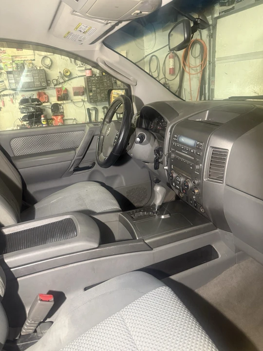 2007 Nissan Armada - Image 4 of 5