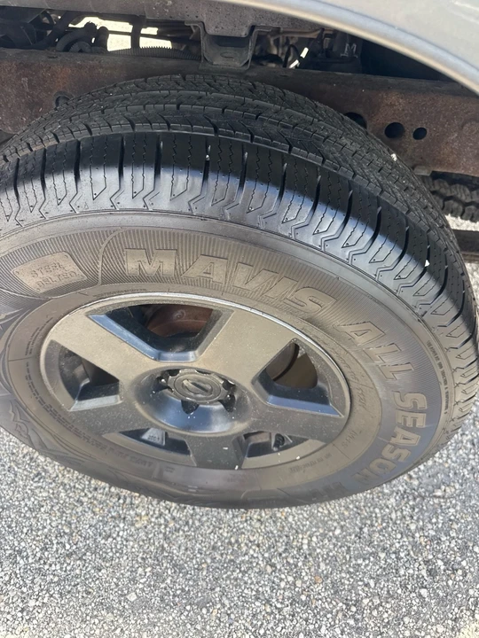 2007 Nissan Frontier 2nd Gen - Image 8 of 21