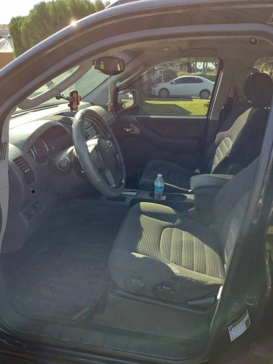2007 Nissan Frontier 2nd Gen - Image 8 of 12