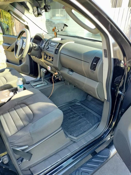 2007 Nissan Frontier 2nd Gen - Image 6 of 12