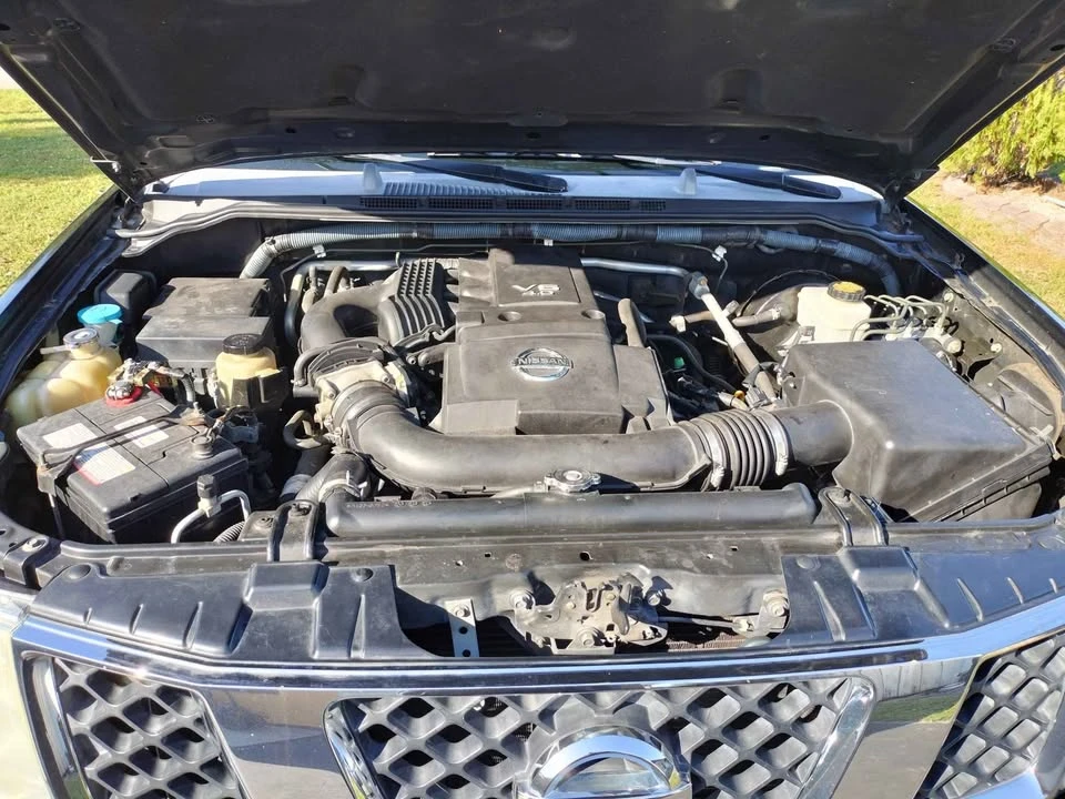2007 Nissan Frontier 2nd Gen - Image 4 of 12