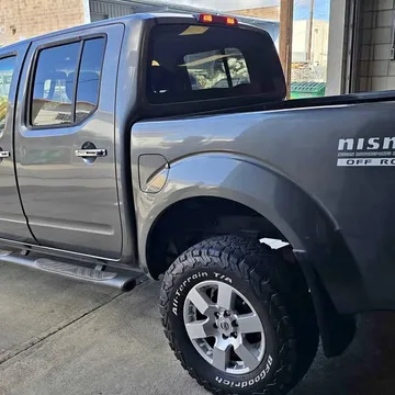 2007 Nissan Frontier Nismo Crew Cab Pickup 4D 5 ft