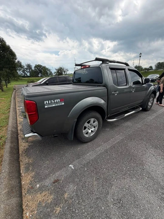 2007 Nissan Frontier 2nd Gen - Image 4 of 11