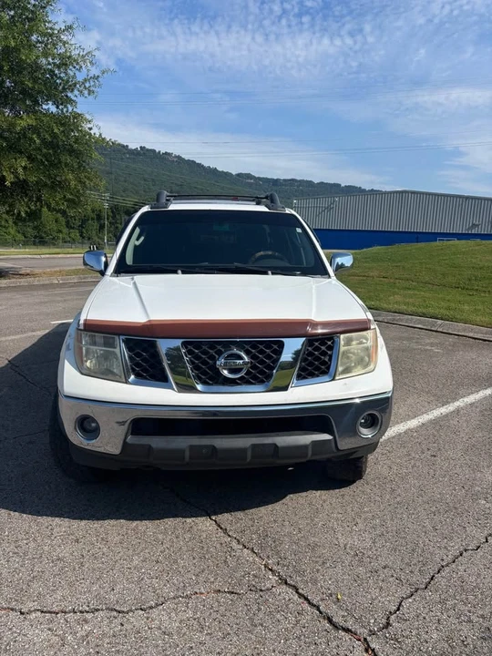 2007 Nissan Frontier 2nd Gen - Image 2 of 15