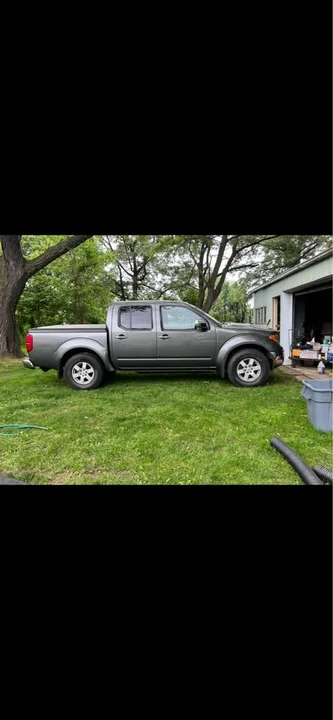 2007 Nissan Frontier 2nd Gen - Image 9 of 15