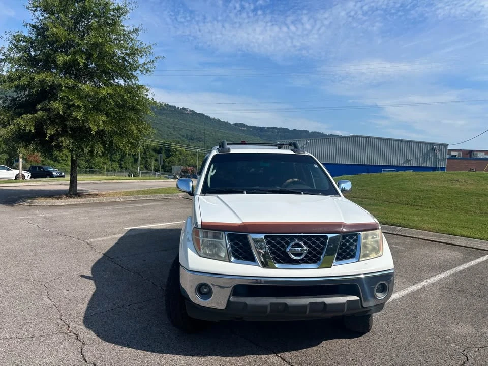 2007 Nissan Frontier 2nd Gen - Image 5 of 15