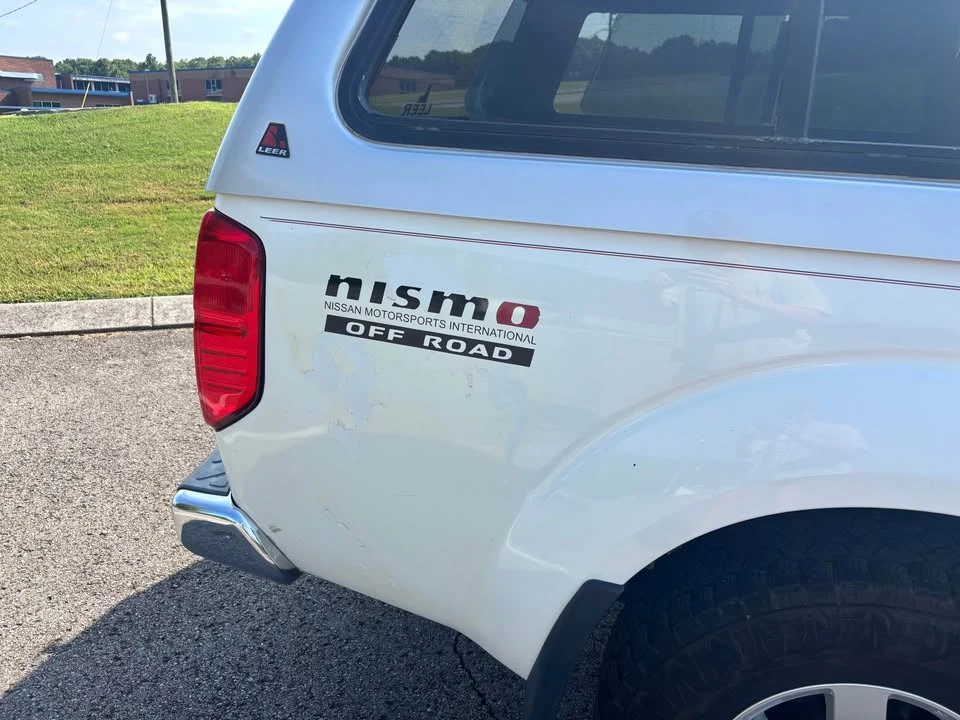 2007 Nissan Frontier 2nd Gen - Image 12 of 15