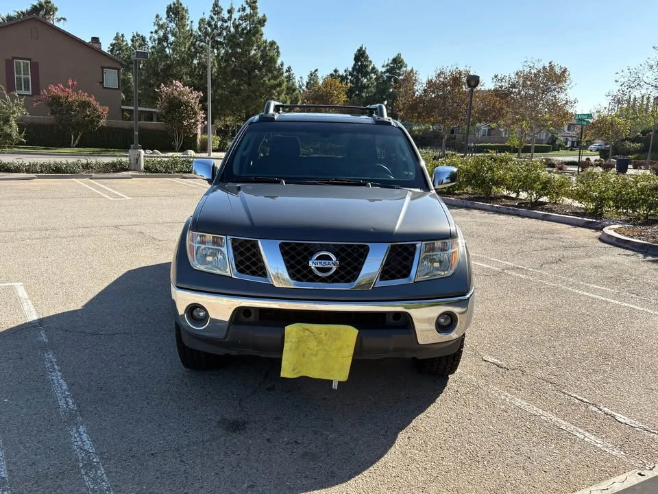 2007 Nissan Frontier 2nd Gen - Image 12 of 14