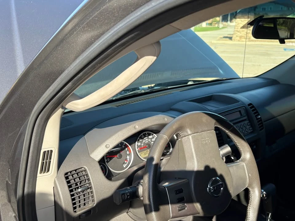 2007 Nissan Frontier 2nd Gen - Image 4 of 14