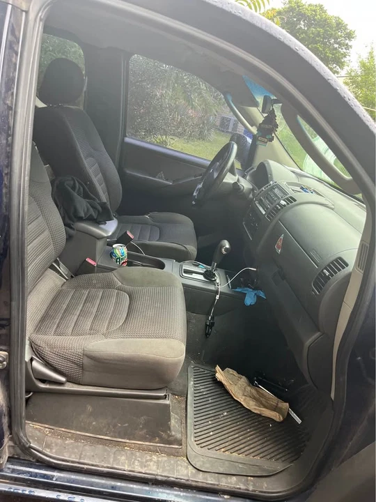 2007 Nissan Frontier 2nd Gen - Image 2 of 4