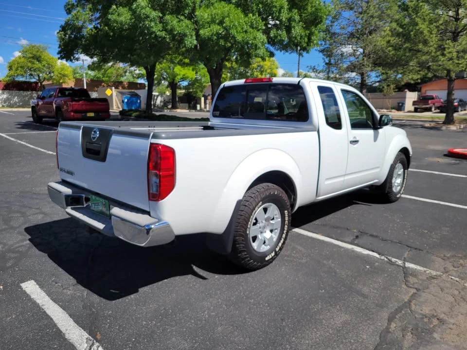 2007 Nissan Frontier 2nd Gen - Image 5 of 17
