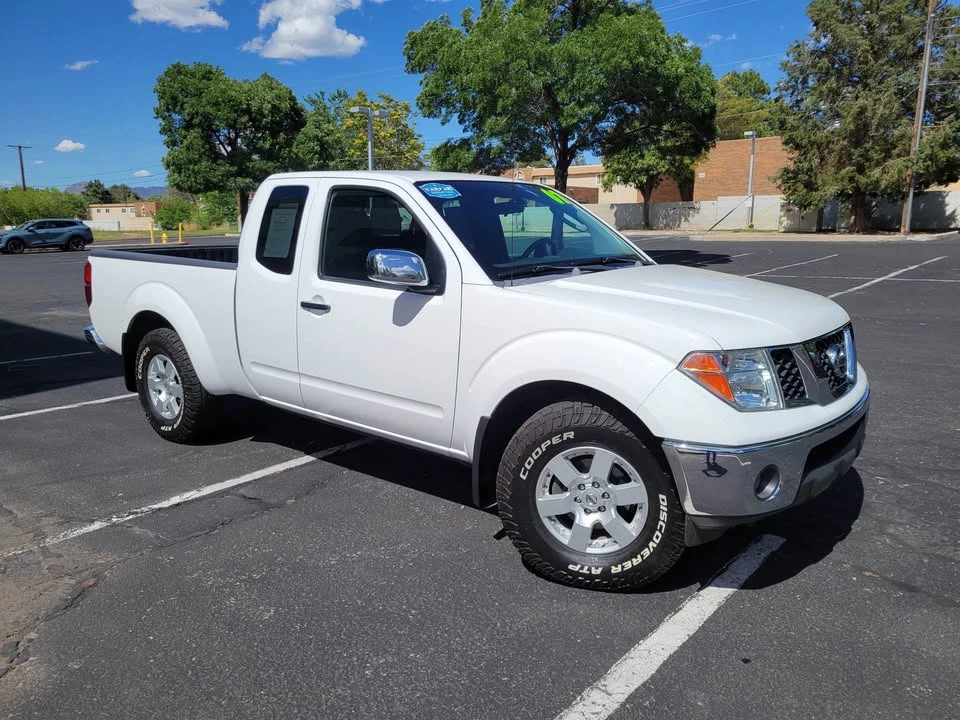 2007 Nissan Frontier 2nd Gen - Image 2 of 17