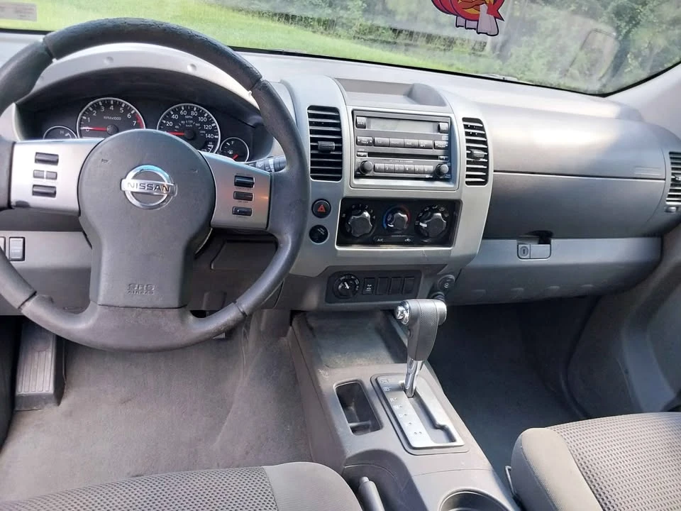 2007 Nissan Frontier 2nd Gen - Image 13 of 16
