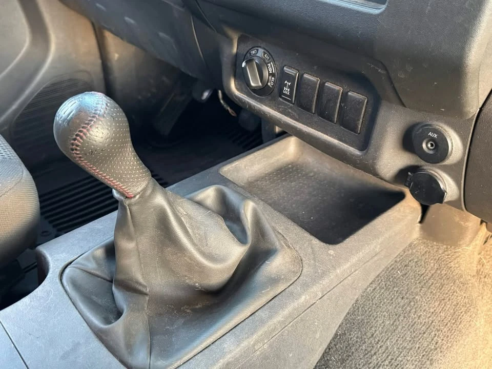 2007 Nissan Frontier 2nd Gen - Image 16 of 18