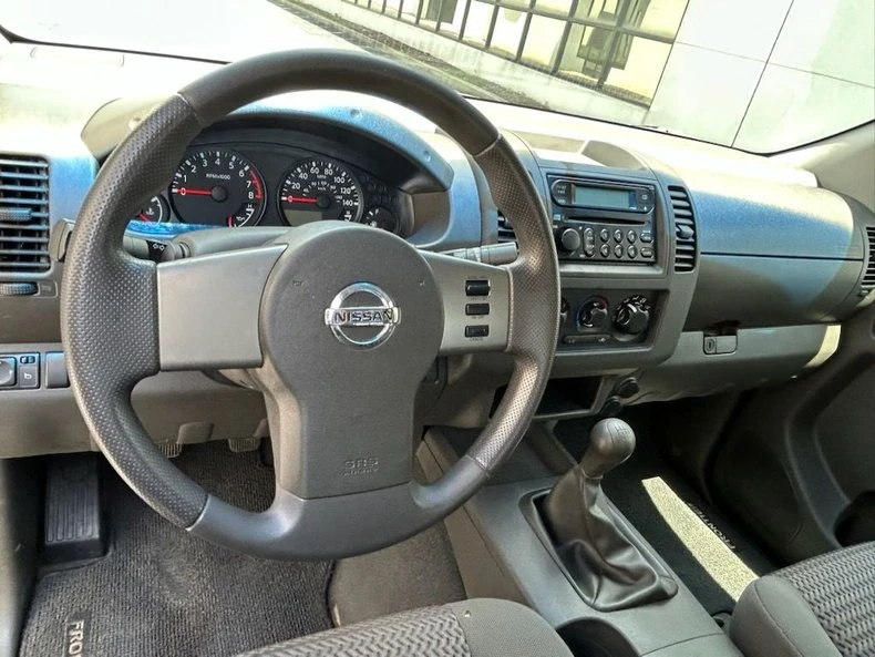 2007 Nissan Frontier 2nd Gen - Image 12 of 18