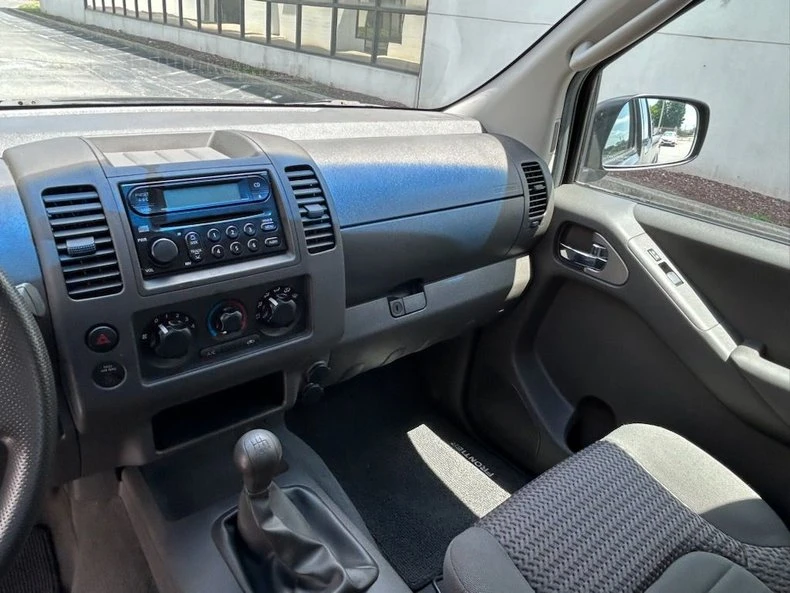2007 Nissan Frontier 2nd Gen - Image 14 of 18