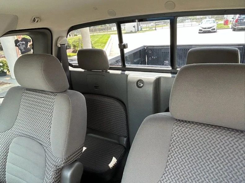 2007 Nissan Frontier 2nd Gen - Image 15 of 18