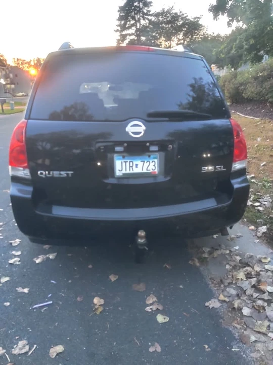 2007 Nissan Quest - Image 4 of 8