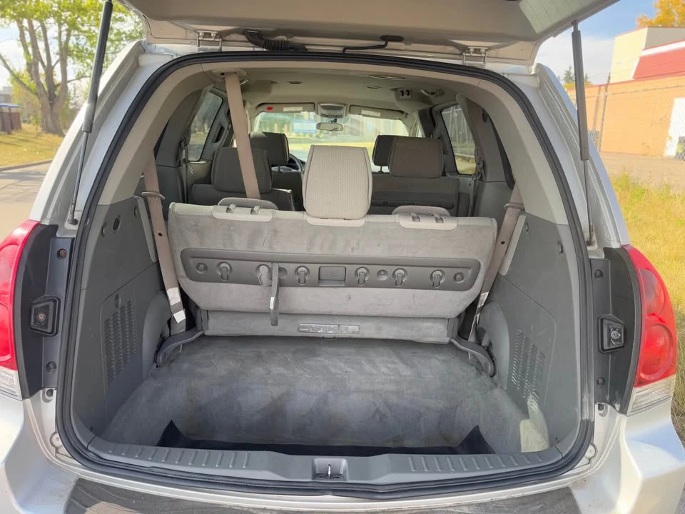 2007 Nissan Quest - Image 5 of 14