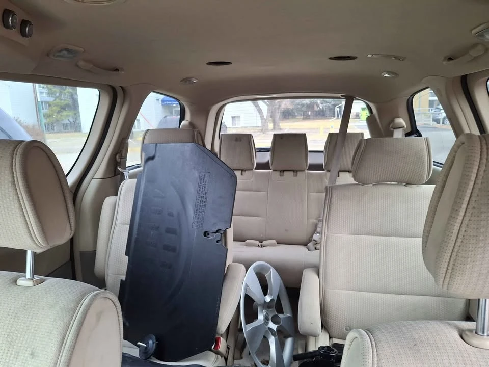 2007 Nissan Quest - Image 6 of 6