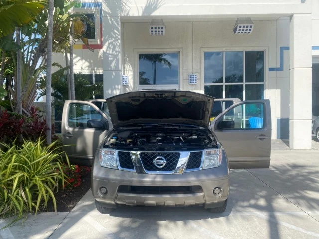 2007 Nissan Pathfinder 3rd Gen - Image 17 of 21