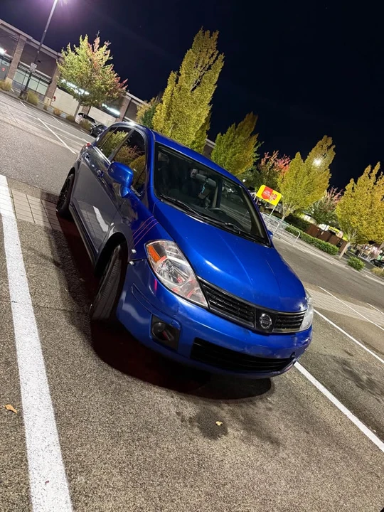 2007 Nissan Versa - Image 3 of 4