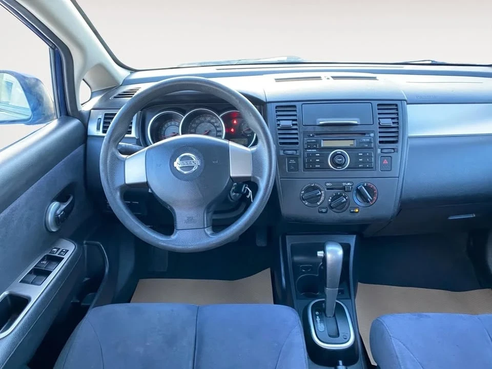 2007 Nissan Versa - Image 7 of 17
