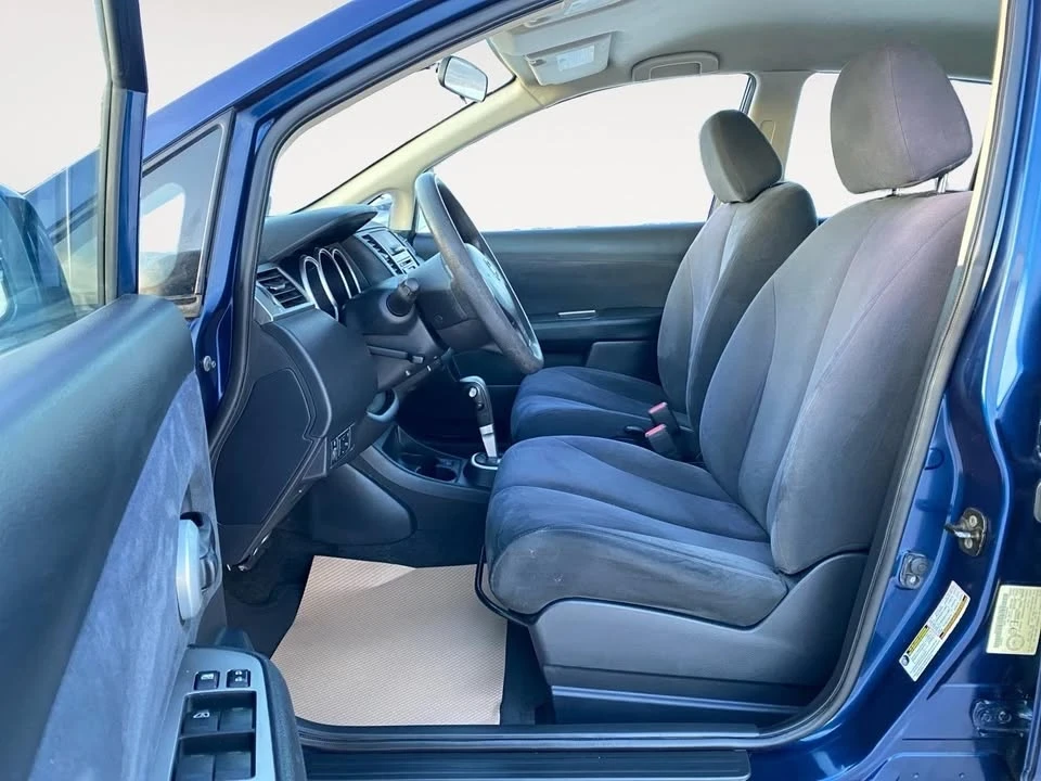 2007 Nissan Versa - Image 8 of 17