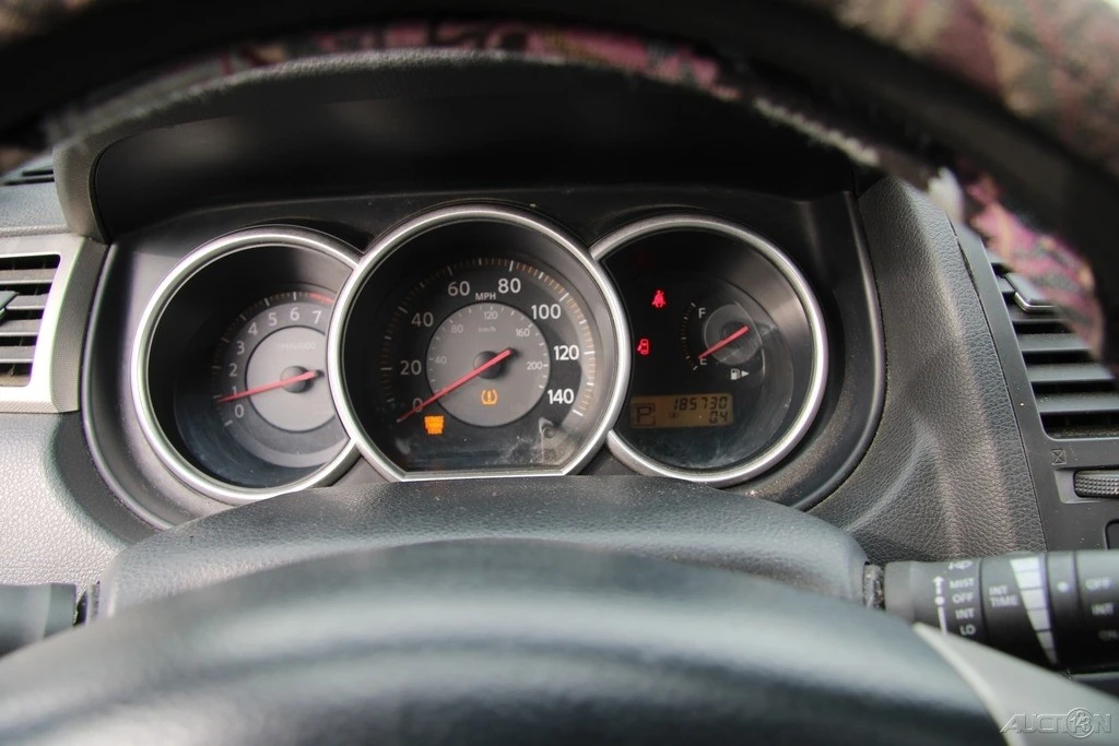 2007 Nissan Versa - Image 14 of 21