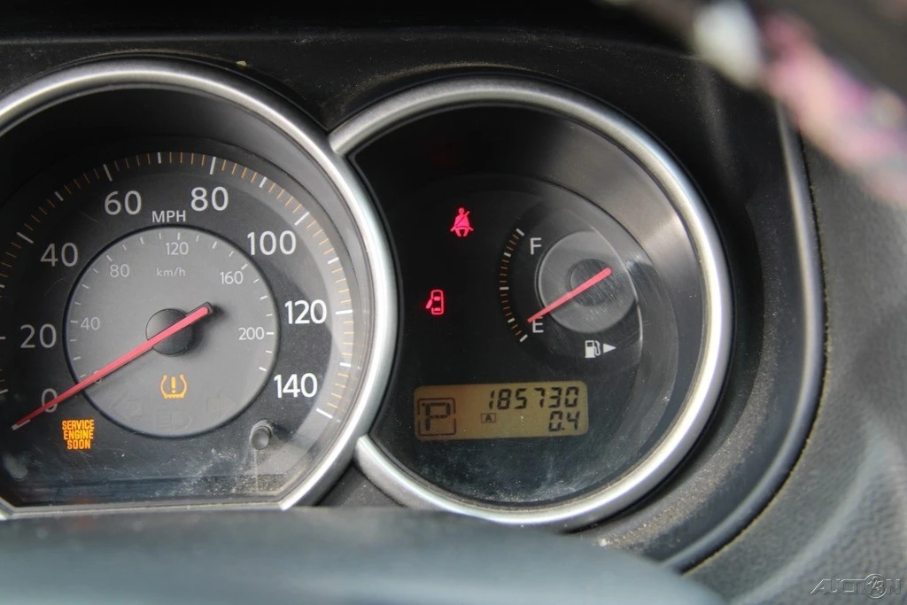 2007 Nissan Versa - Image 16 of 21