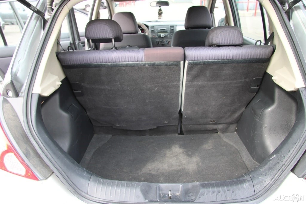 2007 Nissan Versa - Image 21 of 21