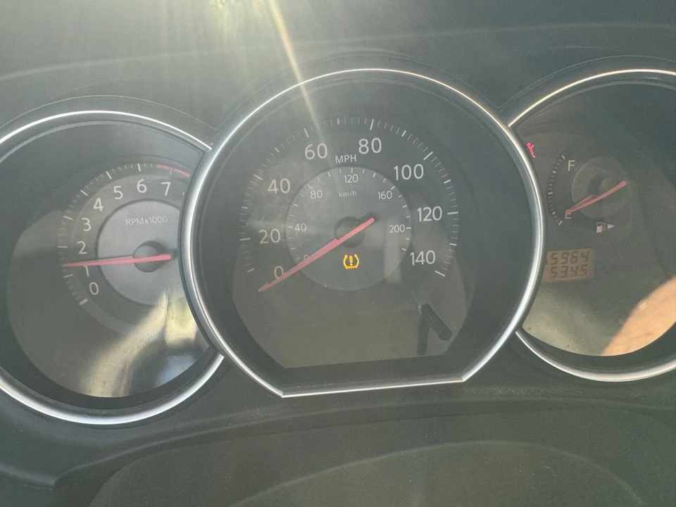2007 Nissan Versa - Image 2 of 6