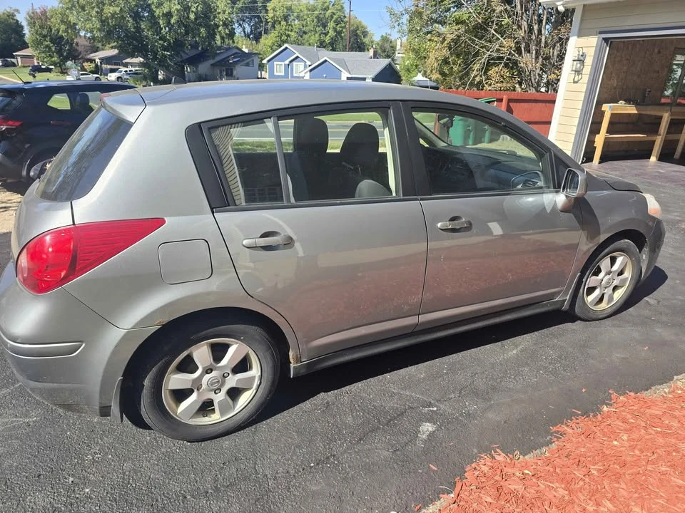 2007 Nissan Versa - Image 4 of 11