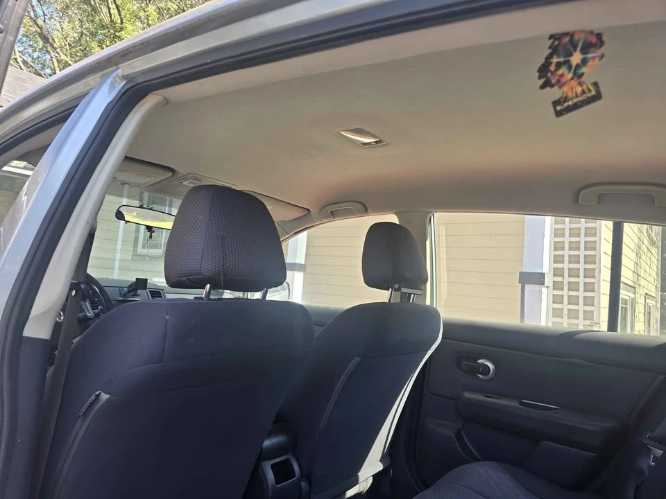 2007 Nissan Versa - Image 9 of 11