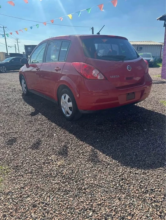 2007 Nissan Versa - Image 4 of 9